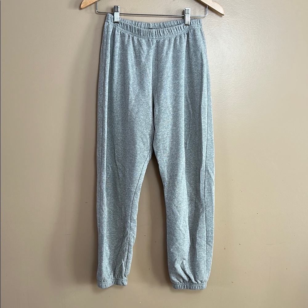 Gray Pretty Little Thing Sweatpants